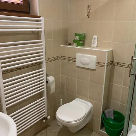 Miroslav Bednar-bedomir 게스트하우스 Huta