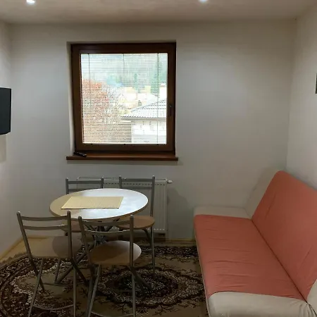 Miroslav Bednar-bedomir 게스트하우스 Huta